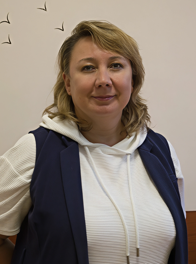 Абрамова Марина Николаевна.